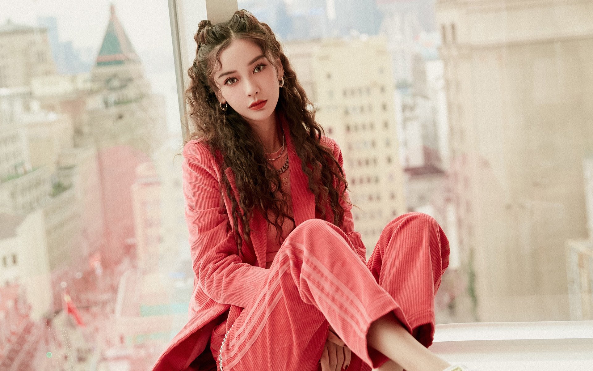 室外露天卡丁车赛，尽享极速快感，室外卡丁车赛道图