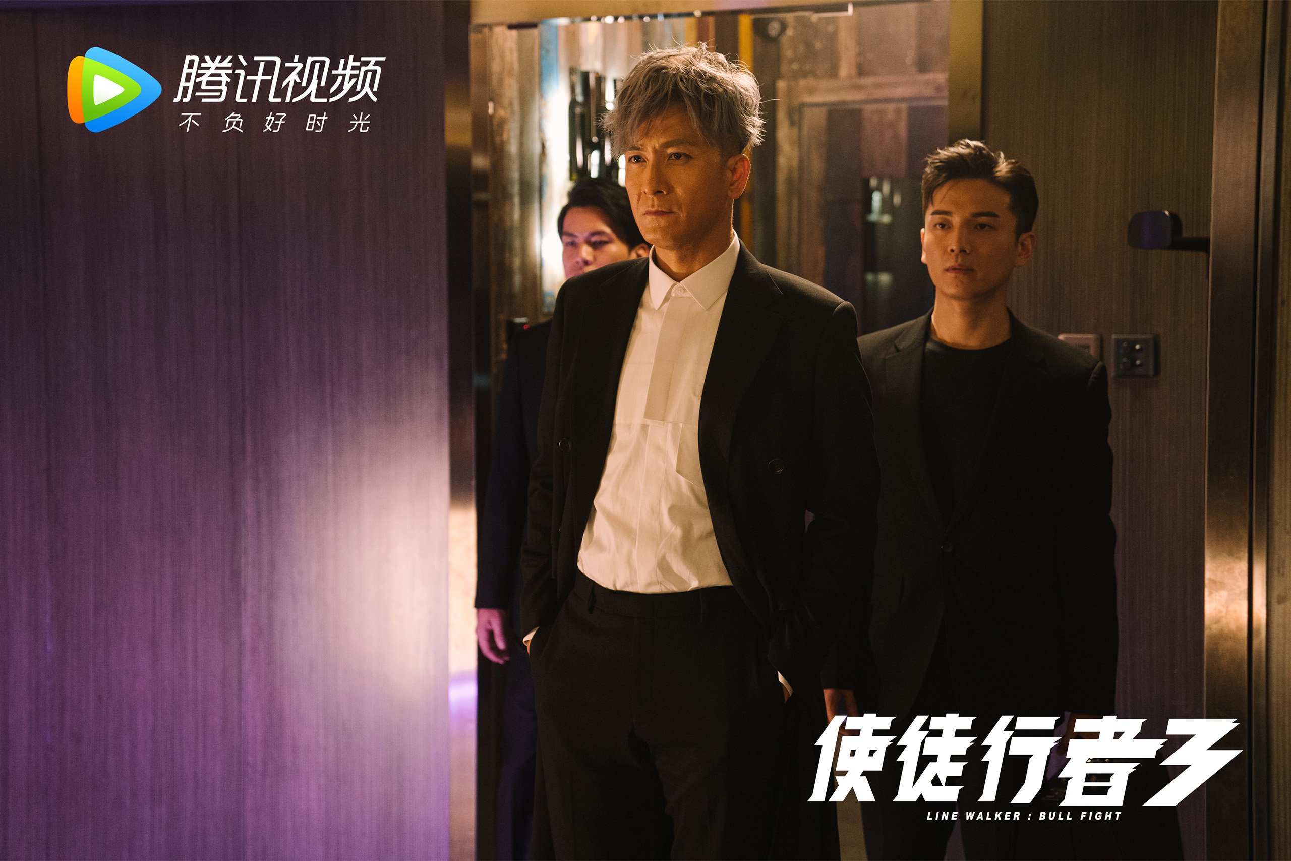 摔跤比赛：力量与技巧的巅峰较量，摔跤 比赛