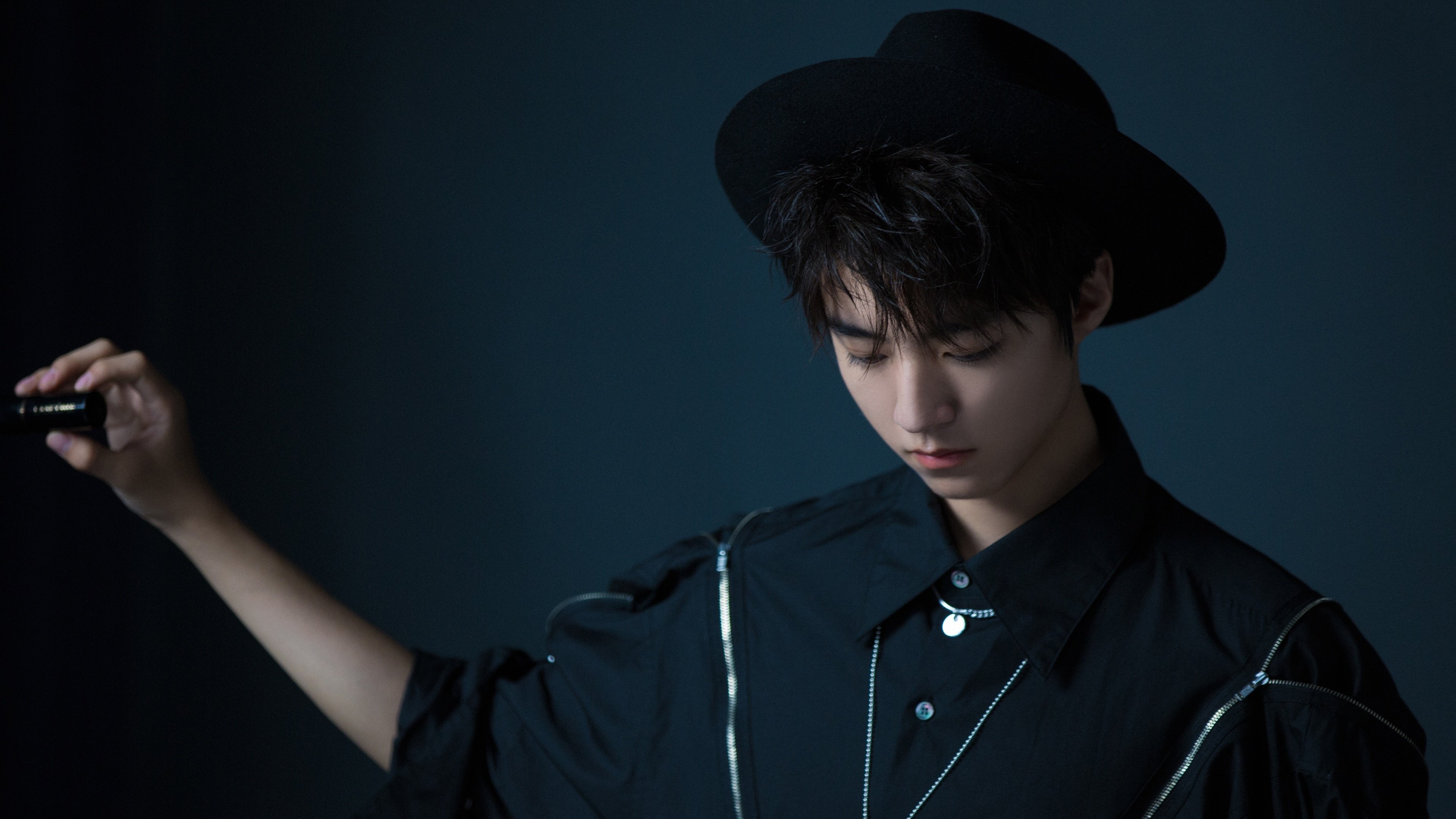 FB体育官方网站-TES强势反弹晋级季后赛，tes后续赛程