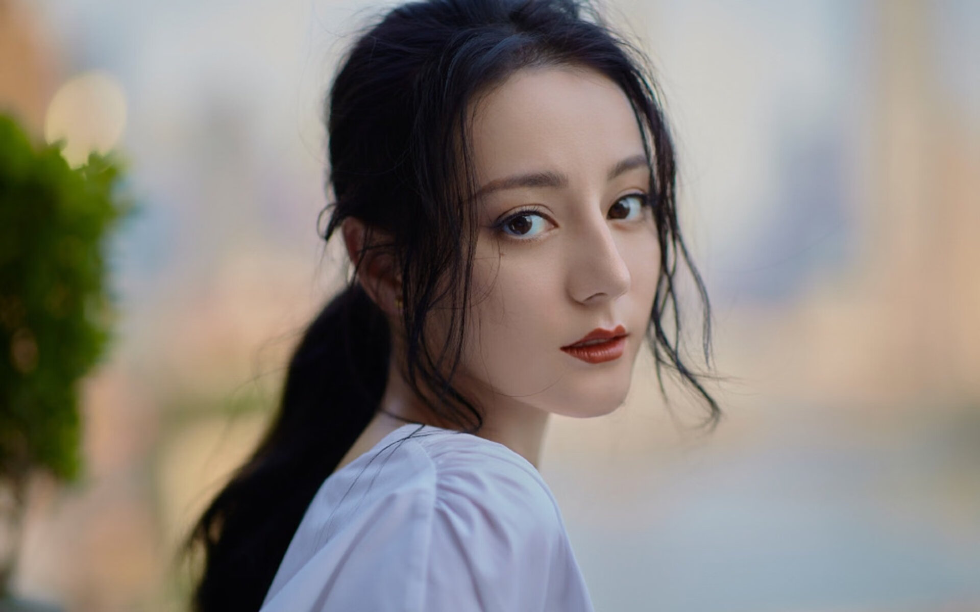 “滑轮赛：新兴选手以惊艳表现打破传统束缚”