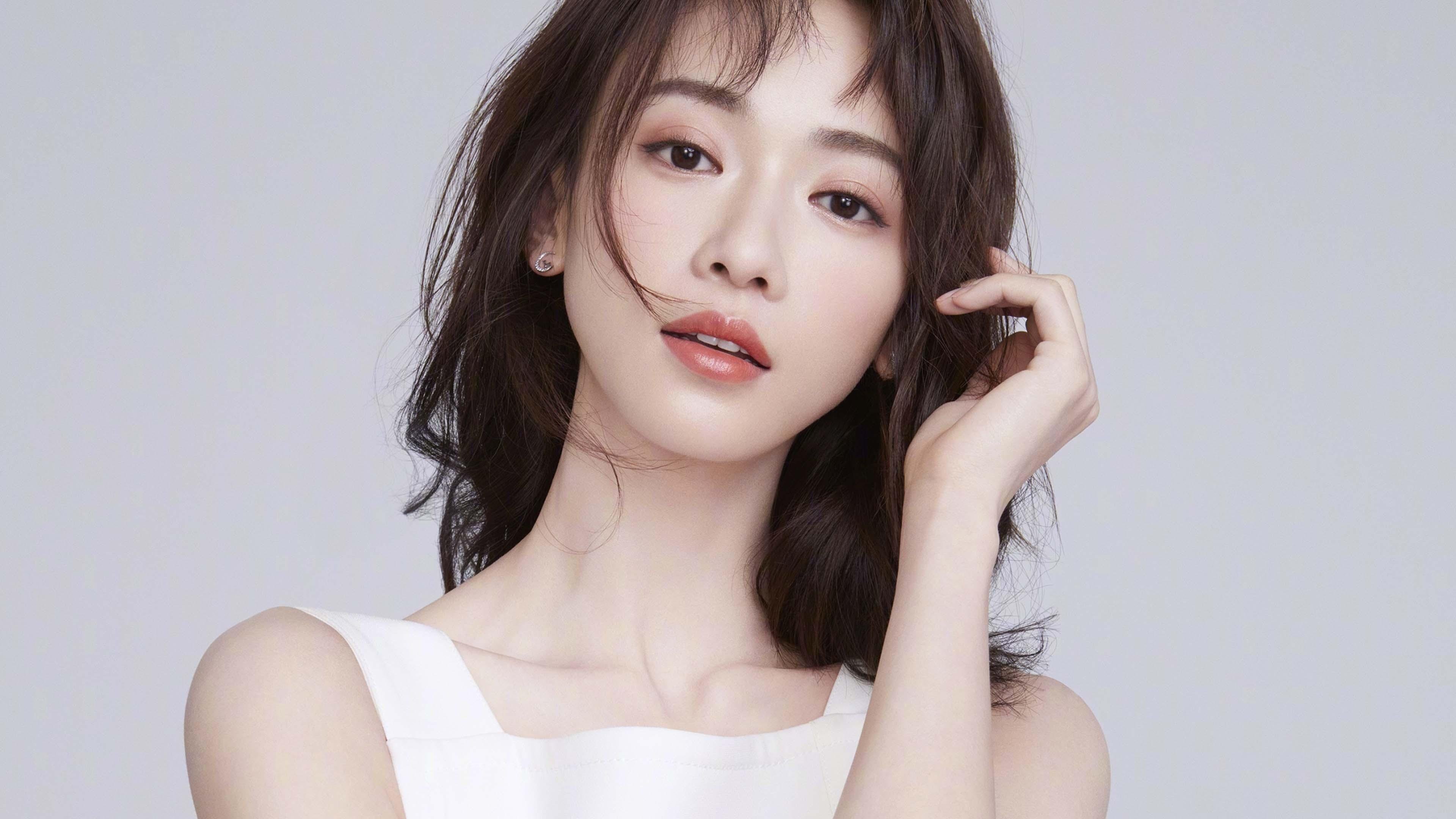 中国香港队如何加强国际合作与交流，提升团队战术执行力，香港队一起合影